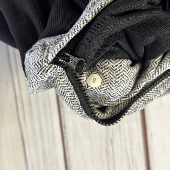 Lululemon Nice Asana Heathered Herringbone Zip Jacket Size 8 Activewear - Picture 7 of 7